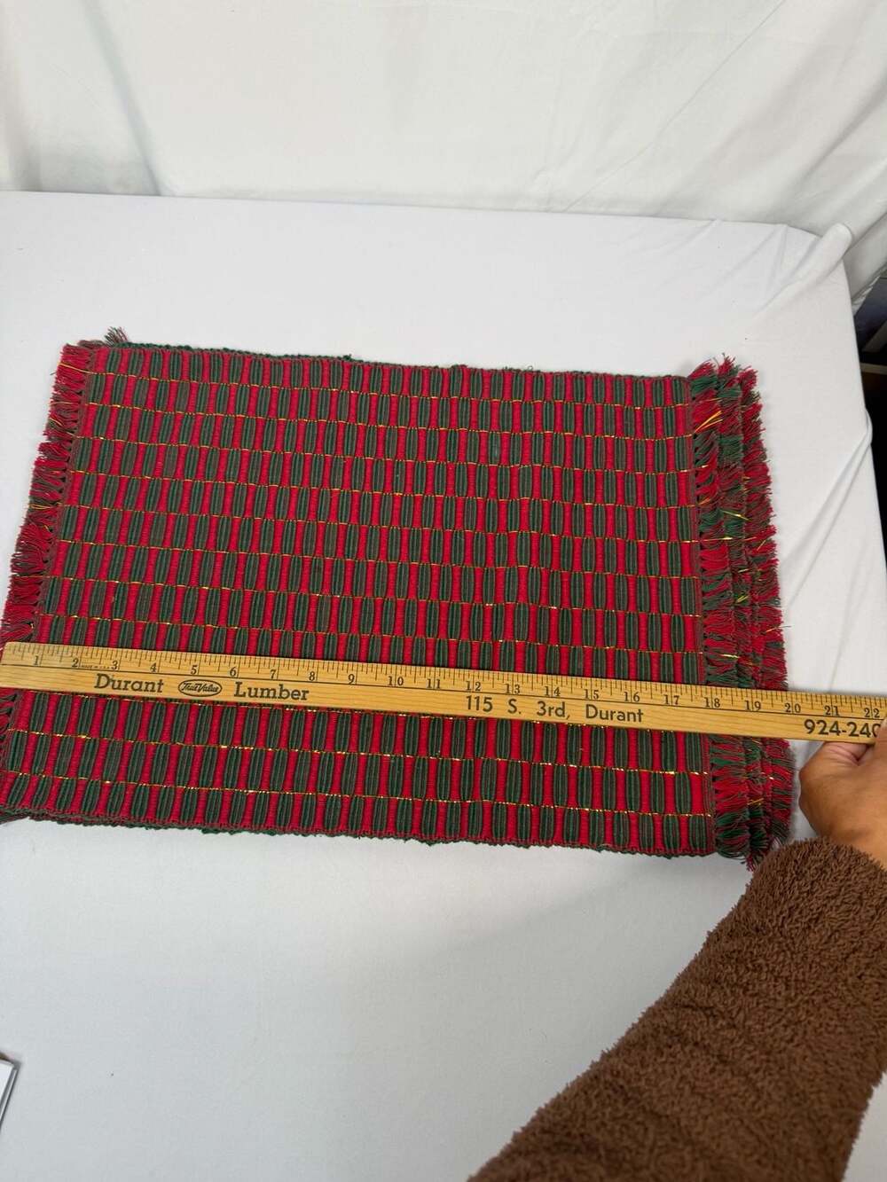 Red and Green Woven Fringed Christmas Placemats Set of 4 - Picture 4 of 6